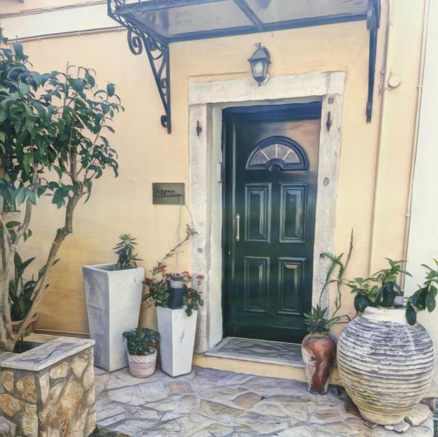 Villa Maxim In Corfu Town Anemomylos Exterior foto