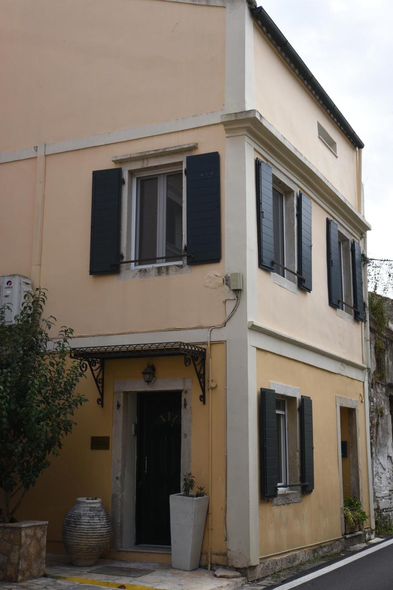 Villa Maxim In Corfu Town Anemomylos Exterior foto